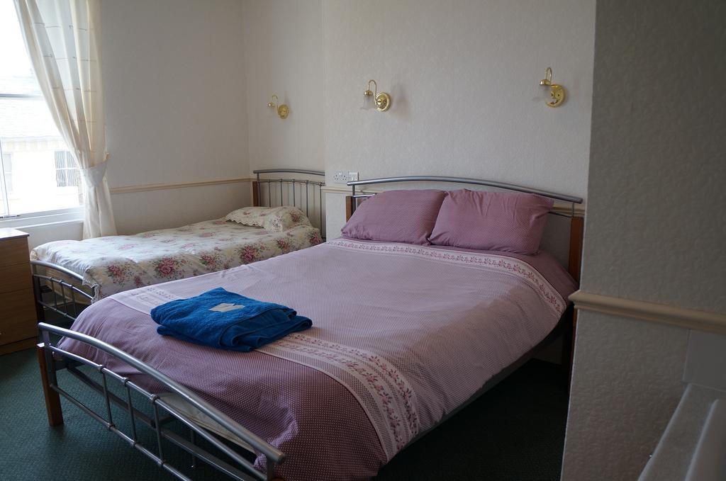 The Captain Guesthouse Scarborough Zewnętrze zdjęcie