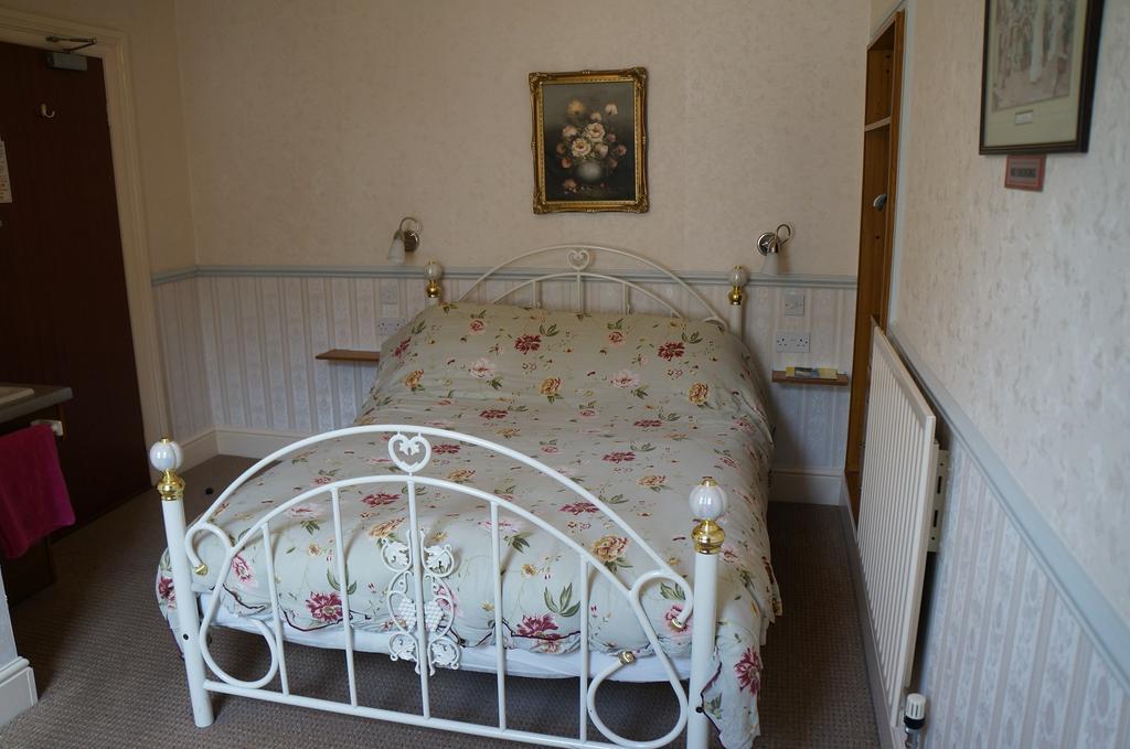 The Captain Guesthouse Scarborough Zewnętrze zdjęcie